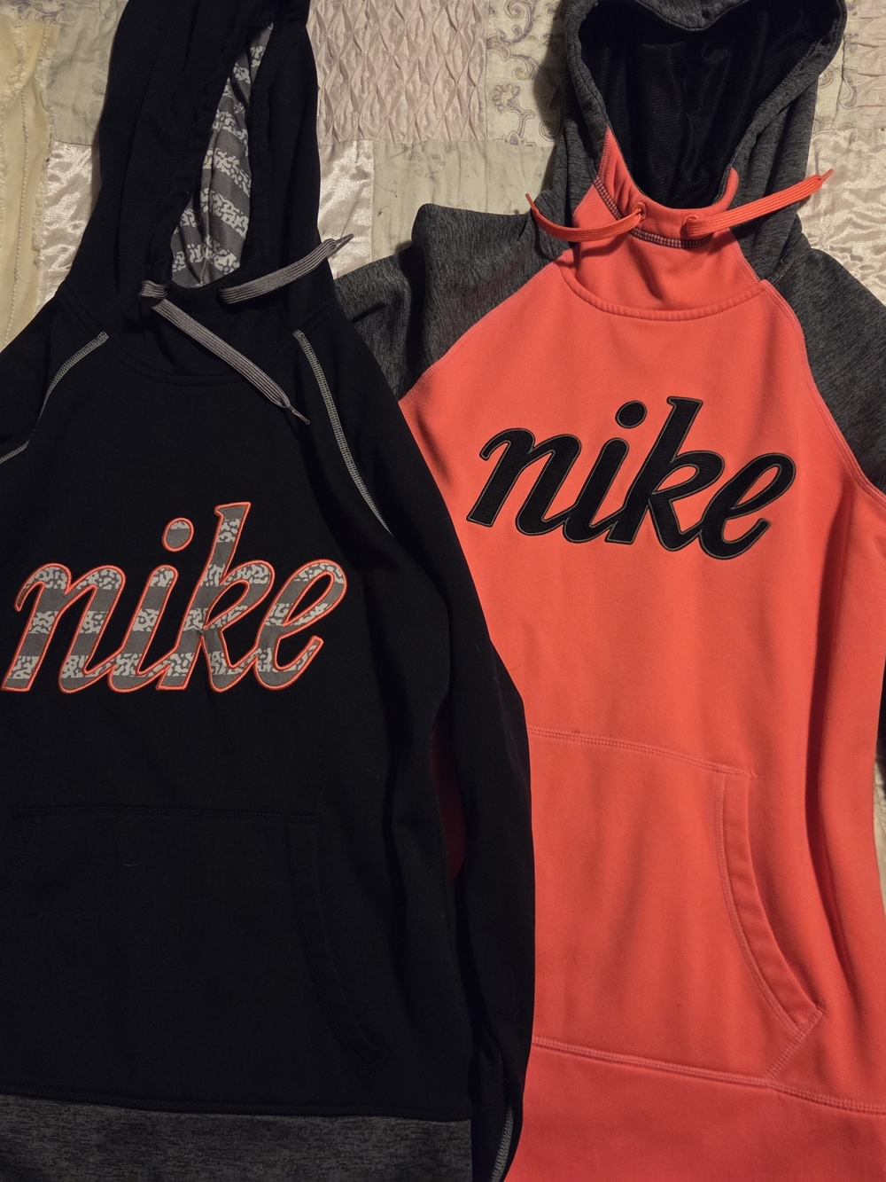 Nike Pullover Hoodie Duo - Black & Coral